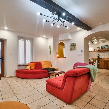 Au 81 - Maison De A Louer